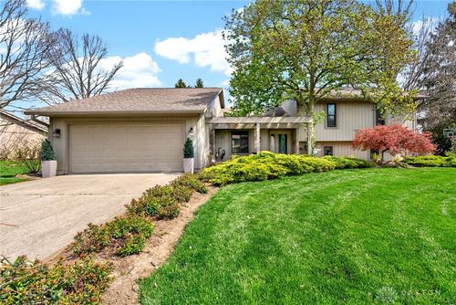 2131 Pelwood Dr, Centerville, OH, 45459-5174 | Card Image