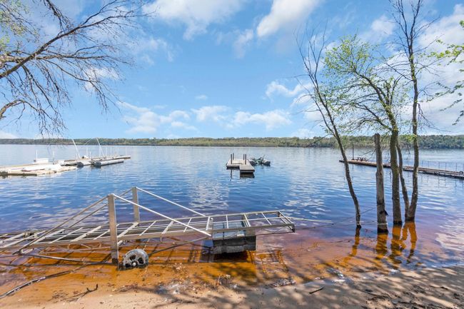 beach with high water | Image 31
