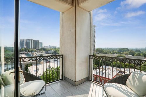 1002-2828 Peachtree Rd Nw, Atlanta, GA, 30305-5113 | Card Image