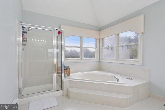 1 Arbor Lea Cir, House other with 4 bedrooms, 4 bathrooms and null parking in DOYLESTOWN PA | Image 25