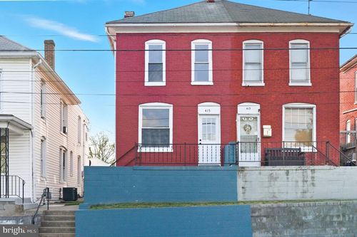 415 S Burhans Blvd, HAGERSTOWN, MD, 21740-5340 | Card Image