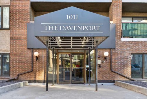 202-1011 12 Ave Sw, Calgary, AB, T2R0J5 | Card Image