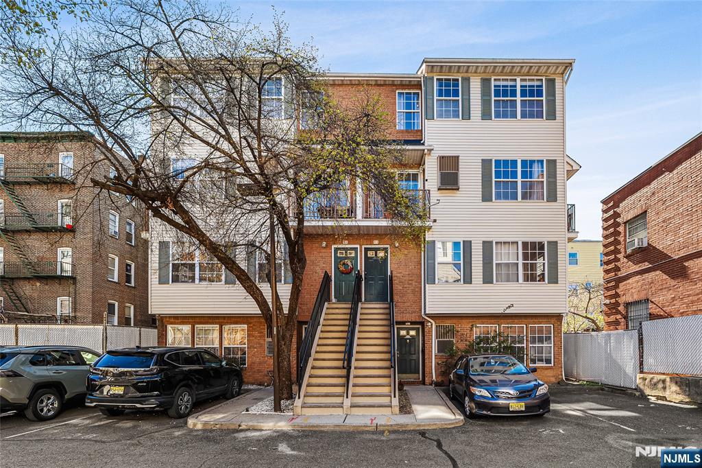 Residential in Newark 4