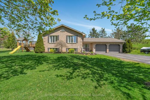 616 Old Madoc Rd, Foxboro, ON, K0K2B0 | Card Image