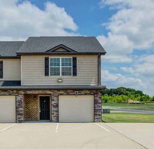 g-121 Melbourne Dr, Clarksville, TN, 37043-2081 | Card Image