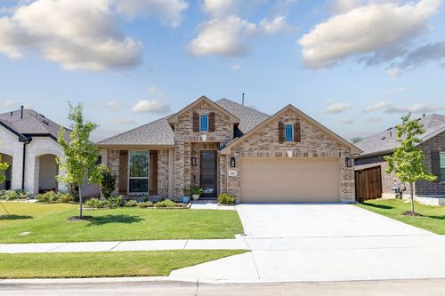 9105 Desert Flora Dr, Fort Worth, TX, 76131-1935 | Card Image