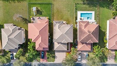 1861 Grey Falcon Circle Sw, House other with 5 bedrooms, 3 bathrooms and null parking in Vero Beach FL | Image 3