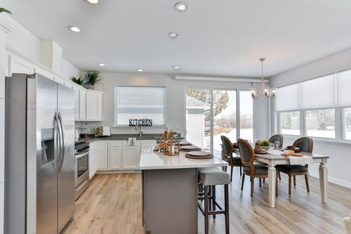 9507 Excalibur Dr, WESTON, WI, 54476-4403 | Card Image