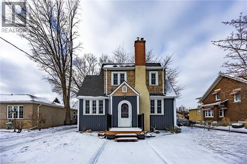 244 Kent St S, Simcoe, ON, N3Y2Y4 | Card Image