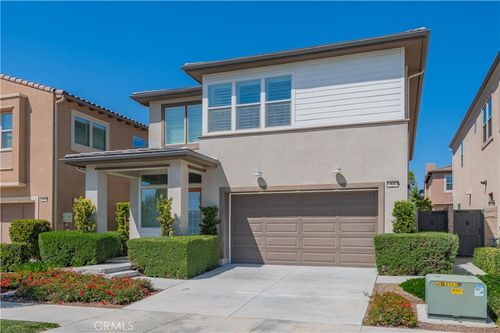 53 Lunar, Irvine, CA, 92618-1315 | Card Image