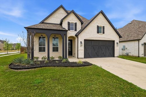 425 Lost Creek Trl, Waxahachie, TX, 75165-9589 | Card Image