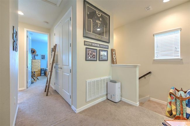 5705 Village Center Dr, House other with 4 bedrooms, 3 bathrooms and null parking in Lithia FL | Image 26