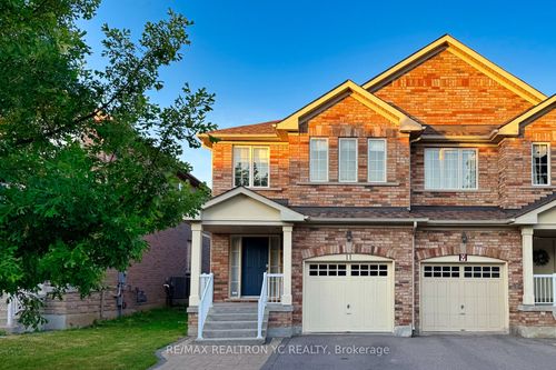11 Carrier Cres, Vaughan, ON, L6A0T9 | Card Image