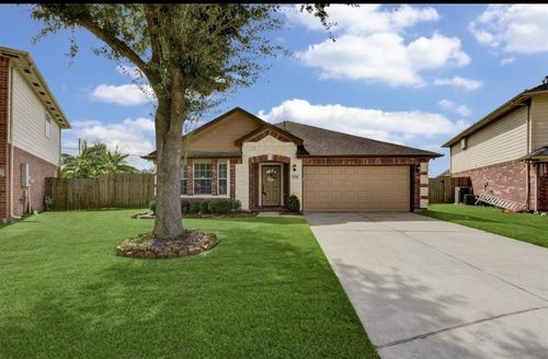 9204 Tejas Ct, La Porte, TX, 77571-3943 | Card Image