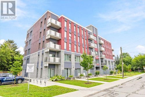 214-77 Leland Street, Hamilton (Ainslie Wood), ON, L8S3A1 | Card Image