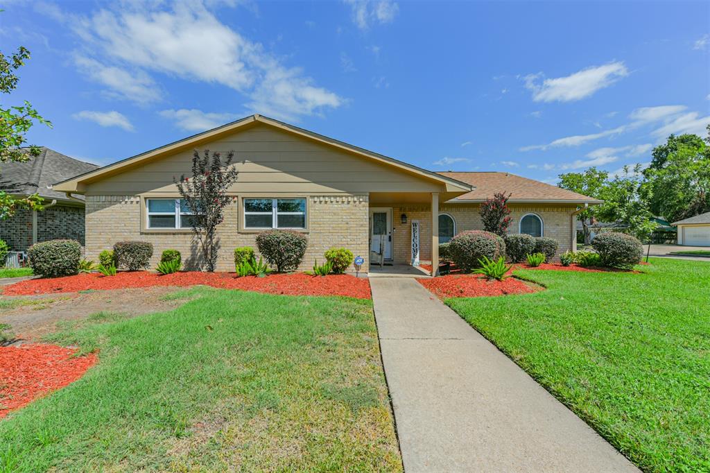 Georgia Ave, Deer Park, TX 77536