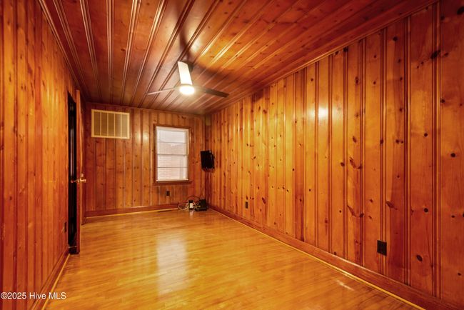 512 Queens Creek Rd, House other with 2 bedrooms, 2 bathrooms and 1 parking in Hubert NC | Image 11