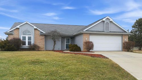 606 Diamond Point Place, Fort Wayne, IN, 46804 | Card Image