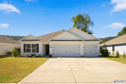 10010 Sequoyah Cove Dr, Owens Cross Roads, AL, 35763 | Card Image