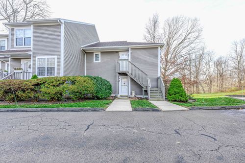 apt-8b-53 Brushy Plain Rd, Branford, CT, 06405-6036 | Card Image