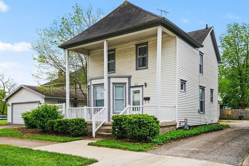 611 Bower St, Elkhart, IN, 46514-2656 | Card Image