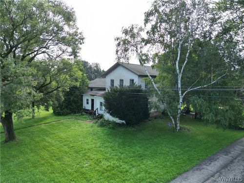 4822 Upper Mountain Rd, Lockport, NY, 14094-9632 | Card Image