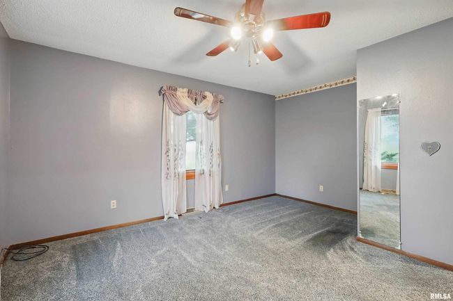 803 Locust St, House other with 3 bedrooms, 2 bathrooms and null parking in Princeton IA | Image 17