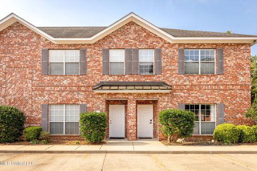 102 Armand Oaks, Ocean Springs, MS, 39564-5313 | Card Image