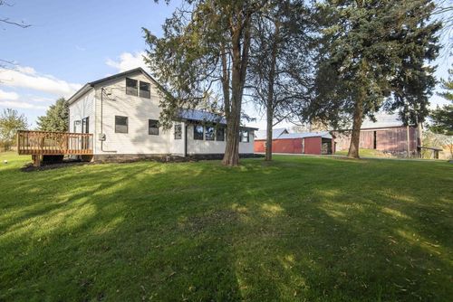 W3476 Ranch Rd, Watertown, WI, 53094-9418 | Card Image