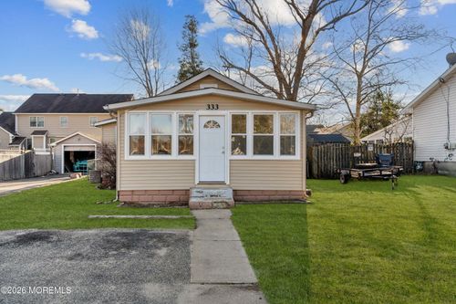 333 Tiller Ave, Beachwood, NJ, 08722-2730 | Card Image