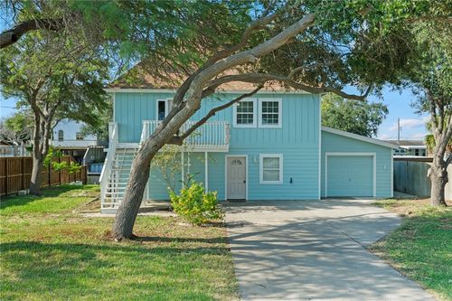 117 Martha Dr, Corpus Christi, TX, 78418-3128 | Card Image