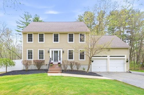 45 Auburn Rd, Millis, MA, 02054-1201 | Card Image