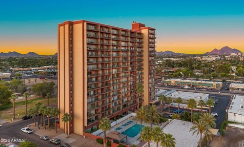 11r-s-4750 N Central Ave, Phoenix, AZ, 85012-1732 | Card Image