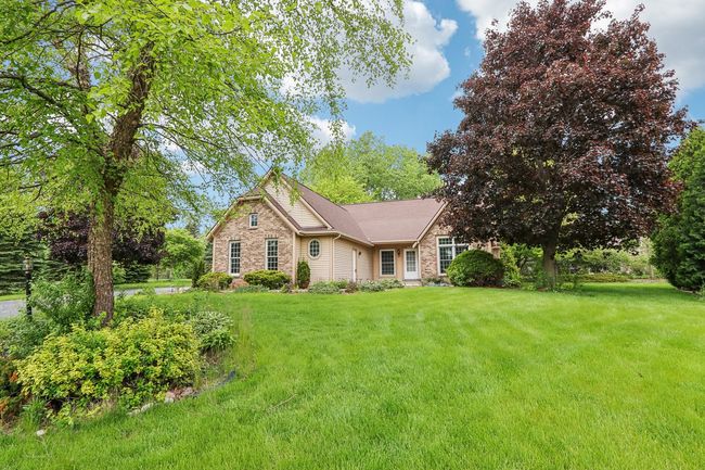 N61W14730 Woodcrest Ct, House other with 3 bedrooms, 3 bathrooms and 2 parking in Menomonee Falls WI | Image 61