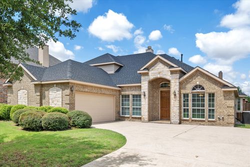 304 Adobe Lilly Ct, Mansfield, TX, 76063-6802 | Card Image