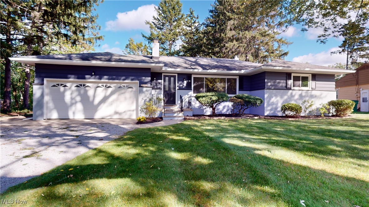 Dartmoor Rd, Mentor, OH 44060