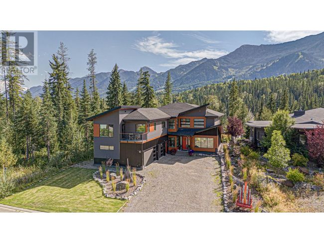 4 Sunset Lane, House other with 6 bedrooms, 6 bathrooms and 3 parking in Fernie BC | Image 9