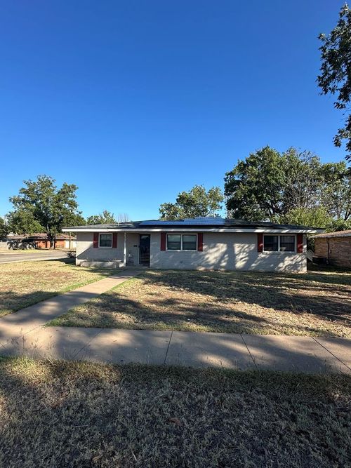 2609 36th St, Snyder, TX, 79549-4525 | Card Image