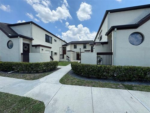 11318 Taft St, Pembroke Pines, FL, 33026-2138 | Card Image