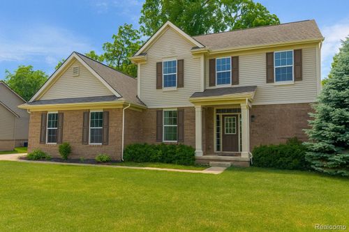 13508 Cobblestone Creek Dr, Van Buren Township, MI, 48111-2034 | Card Image