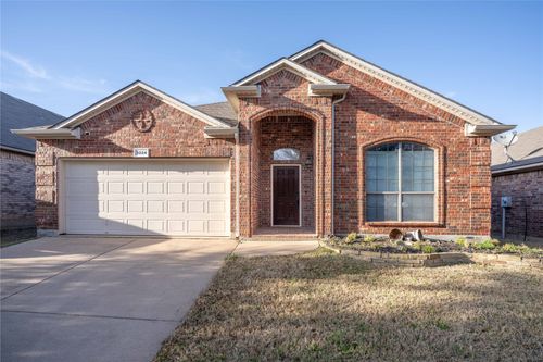 3224 Stonecrop Trl, Argyle, TX, 76226-2492 | Card Image