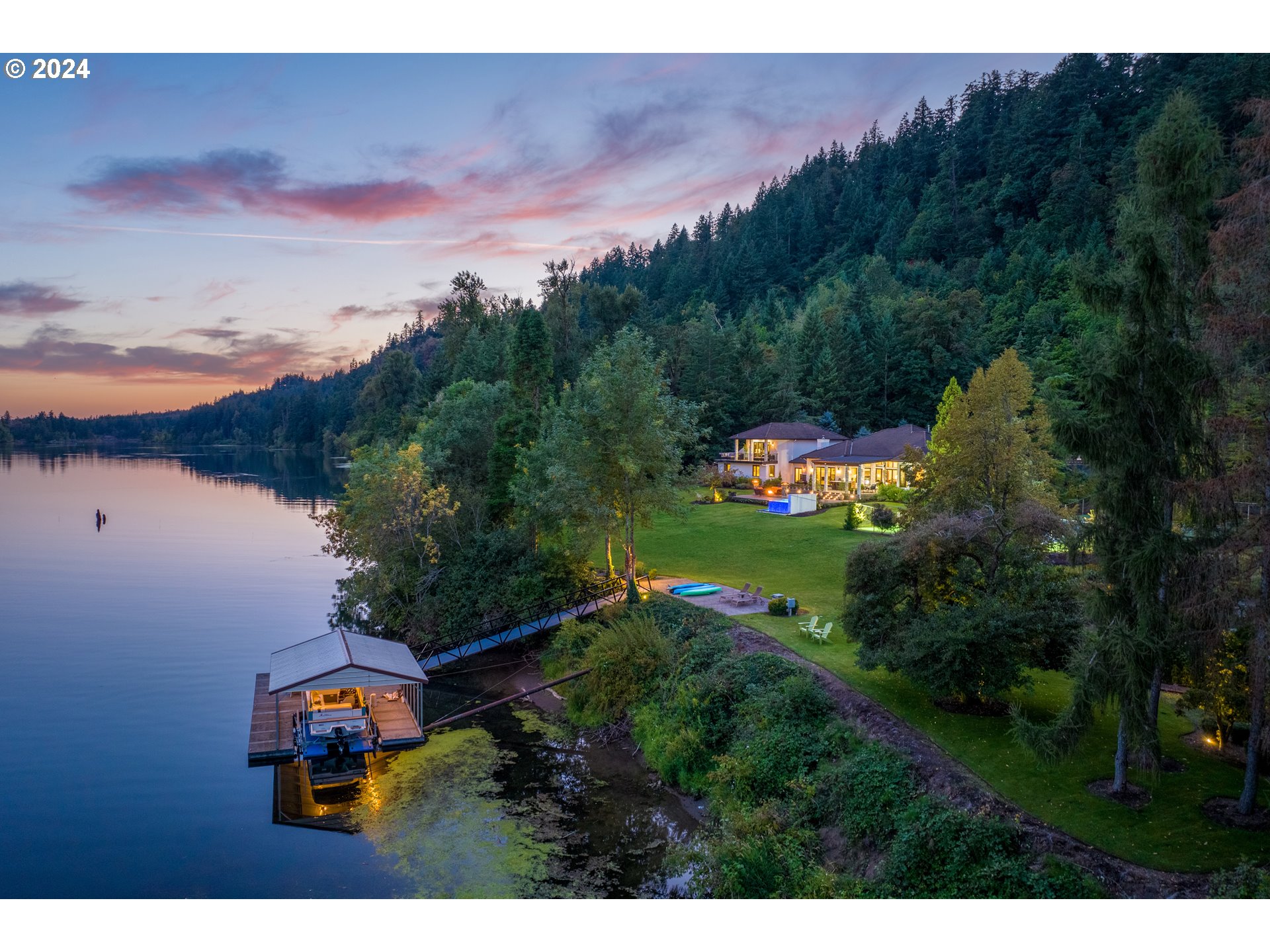 Petes Mountain Rd, West Linn, OR 97068