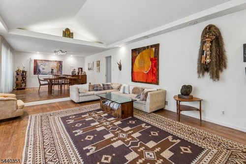 20 Kean Rd, Short Hills, NJ, 07078-1430 | Card Image