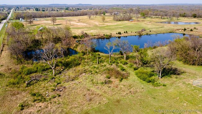 28360 Arbeka Rd, House other with 2 bedrooms, 1 bathrooms and null parking in Henryetta OK | Image 25