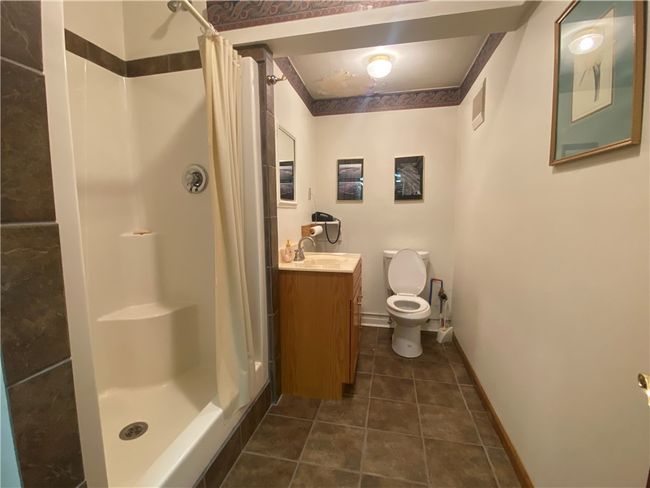 Full bathroom | Image 32