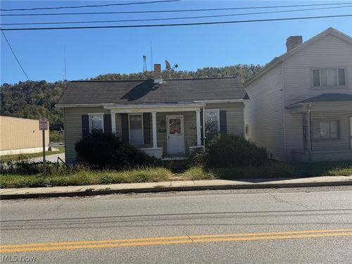 56316 National Rd, Bridgeport, OH, 43912-2502 | Card Image