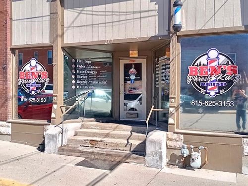 207 2nd Ave, Rock Falls, IL, 61071-1275 | Card Image