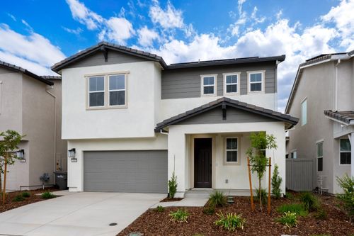 1033 Granito Way, Roseville, CA, 95747-6977 | Card Image