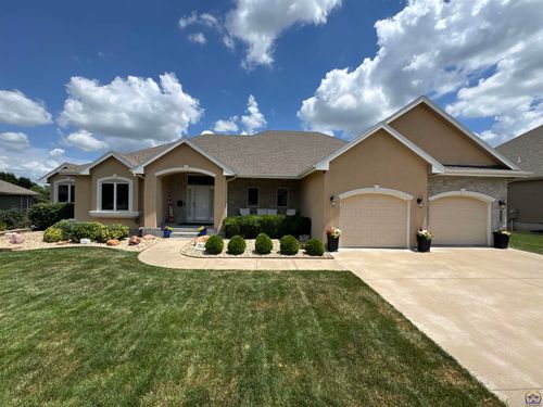7518 Sw Ambassador Pl, Topeka, KS, 66610-3003 | Card Image