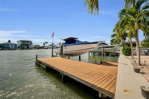 16108 6th St E, Redington Beach, FL, 33708-1618 | Card Image